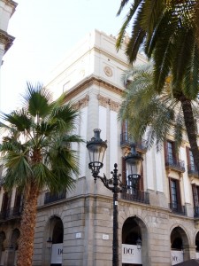 Restauració Façanes Plaça Reial